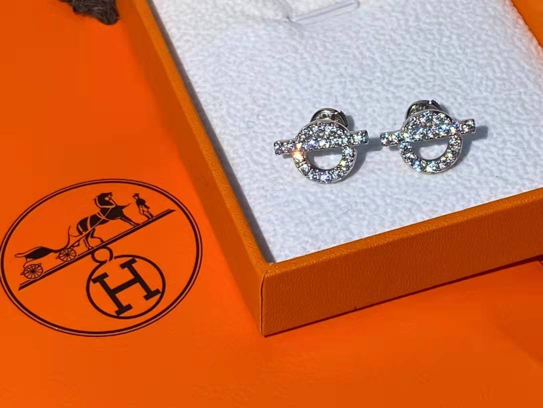 Van Cleef & Arpels Perlée 项链