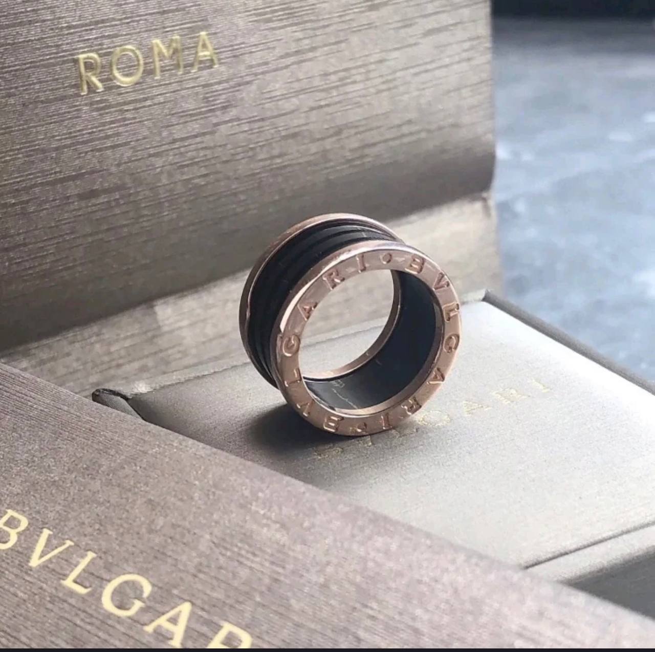 Bvlgari Bvlgari Octagon 戒指 | MzJewel